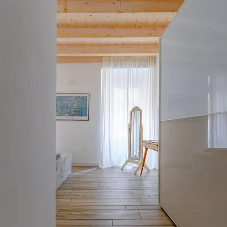 Terrace Bloom Heart Of