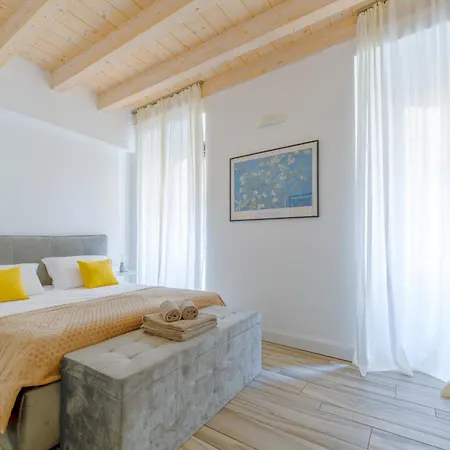 Appartamento Terrace Bloom Heart Of