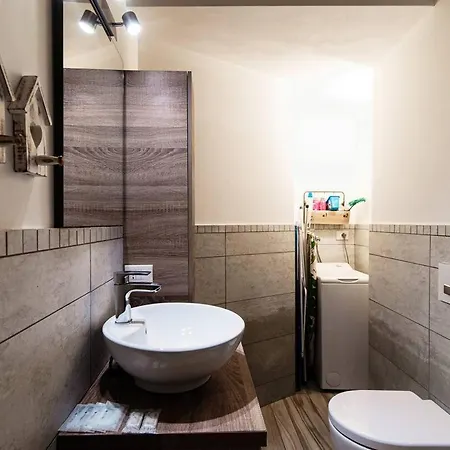 Terrace Bloom Heart Of