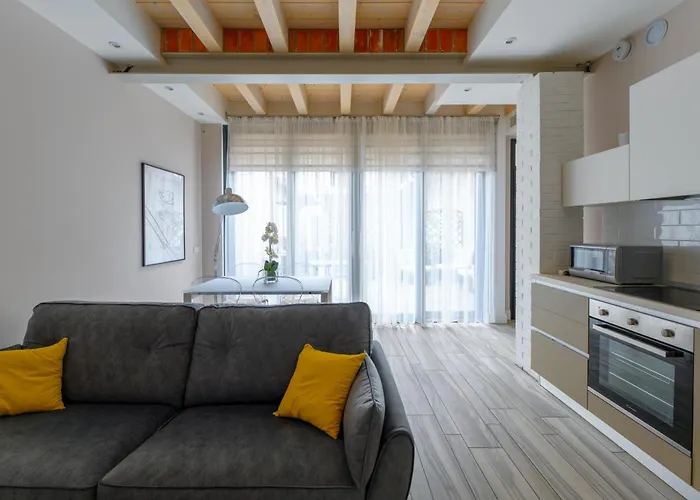 Terrace Bloom Heart Of