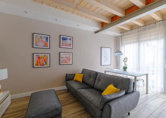 Terrace Bloom Heart Of * Côme